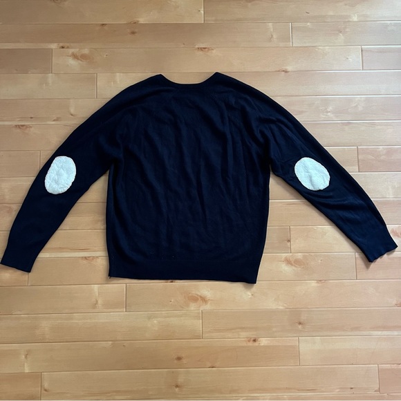 Upcycled Llamas in Love Sweater - Picture 5 of 7